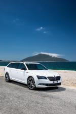 Skoda Superb Wagon 4x4 SportLine 2017 года (AU)